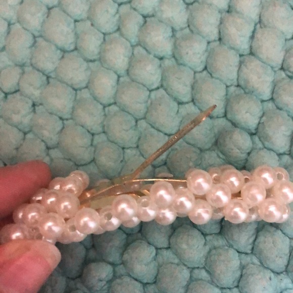 Pack of 2 Peael Hair clips + scruncii - Picture 5 of 5